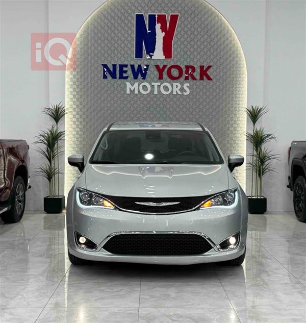 Chrysler for sale in Iraq